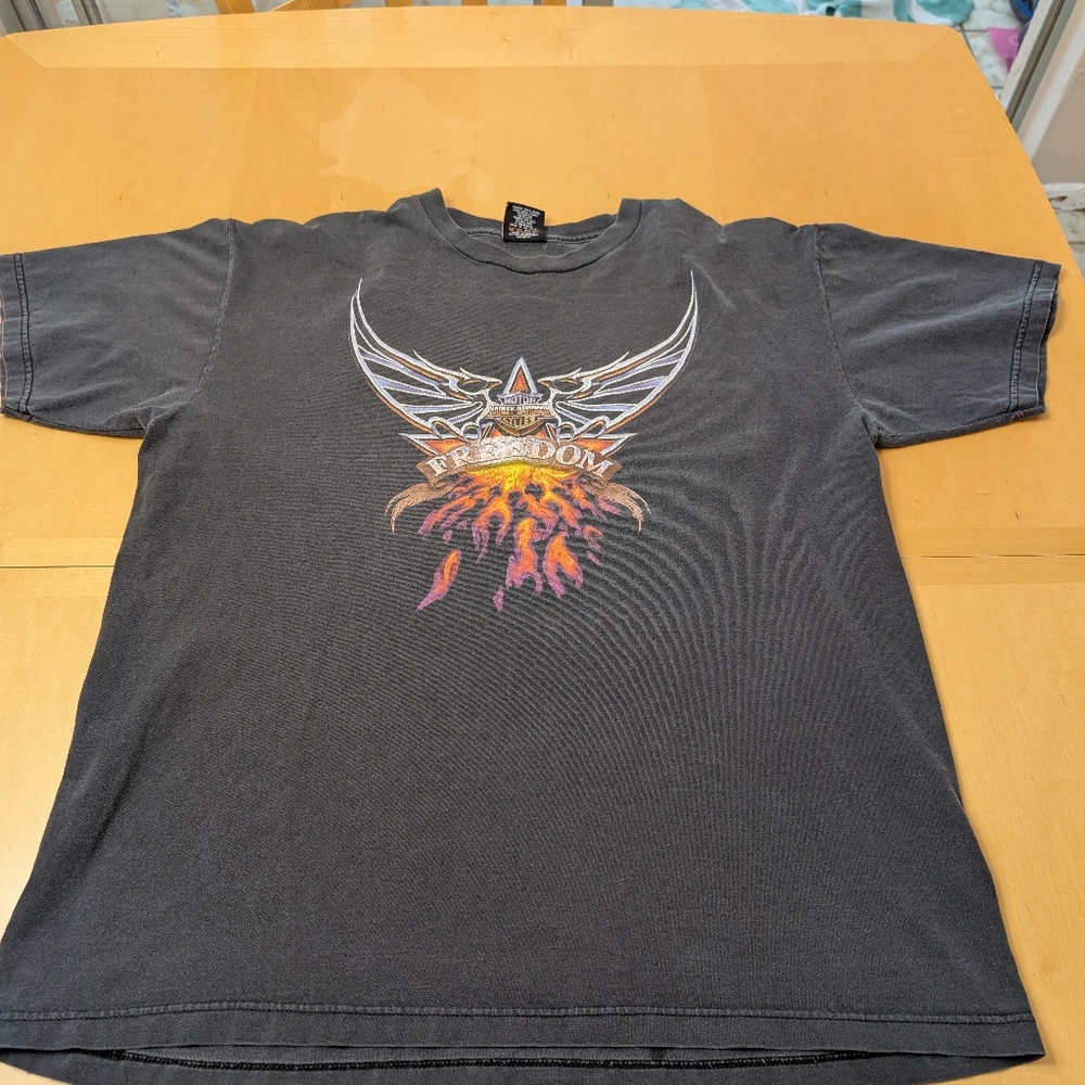 Vintage 1990’s Distressed Harley Davidson Faded T Shirt Mansfield OH